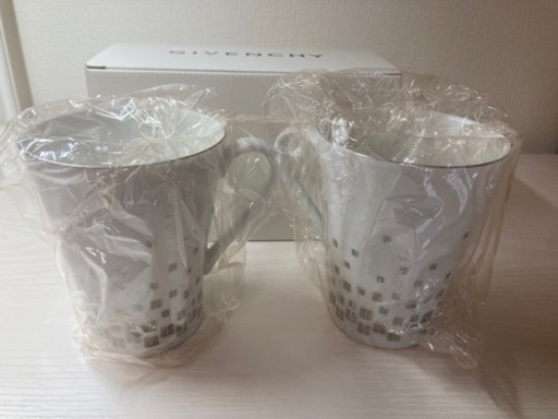 【新品未使用】 GIVENCHY　ジバンシー　マグカップ　ペア　2個セット