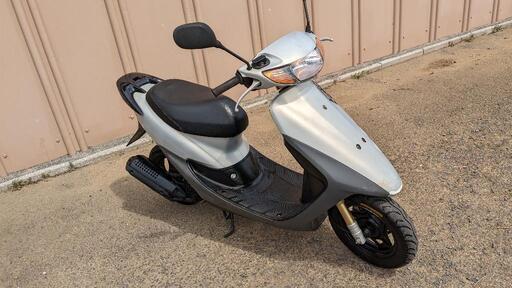 ホンダ ライブディオZX仕様 AF35タイヤ前後新品 DIO 原付の50cc 整備品