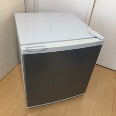 大字電子ジャパン製　小型冷蔵庫