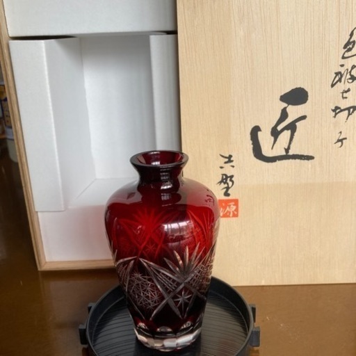 チェコ硝子花瓶 箱付き お値下げ❗️ | jkpaper.com