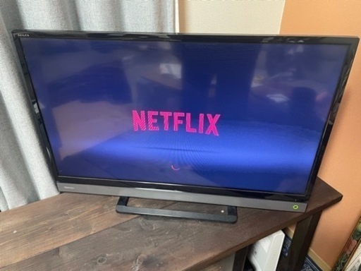 受付終了　TOSHIBA 液晶テレビ REGZA 32V