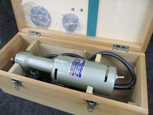 HITACHI キャストカッター CAST CUTTER M262 VOLTS100 替刃付き 切断機 ギブスカッター 日立 札幌 中央区 HITACHI キャストカッター CAST CUTTER M262 VOLTS100 替刃付き 切断機