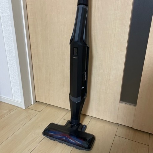 シー・シー・ピー ダイレクト式コードレススティッククリーナー ブラック CC-DC08-EK