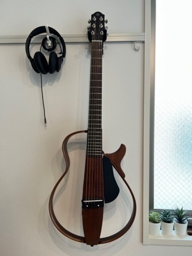 SLG200S NT サイレントギター/スチール弦モデルYAMAHA-