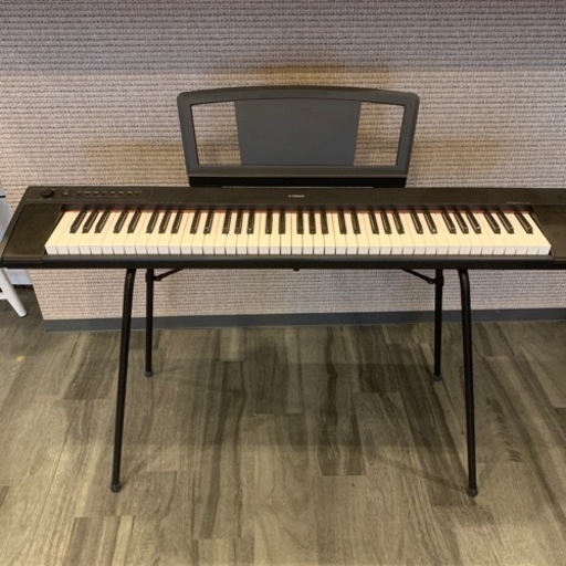ヤマハ電子キーボード(NP-31)76鍵盤スタンド付