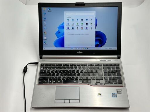 送料無料 保証付 日本製 新品SSD 15.6型 ゲーミング ノートパソコン 富士通 H770 中古良品 Xeon 16GB 無線 Quadro M2200M Windows11 Office...