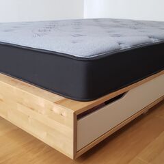 IKEA MANDAL ダブルベッド double bed