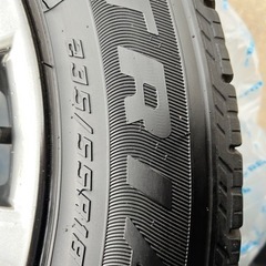 ハリアー　純正タイヤ