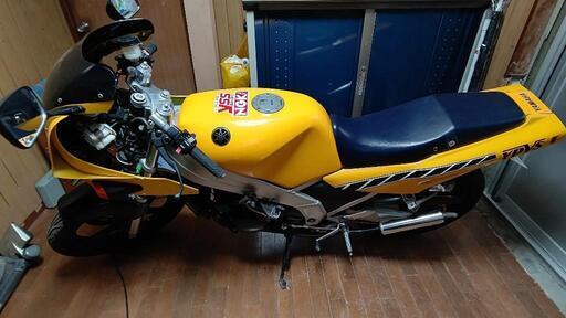 ヤマハTZR 250 1KT