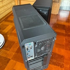 Gameing PCのベースに！！拡張性抜群のタワー型PC i5-6500 3.2GHz 8GB 