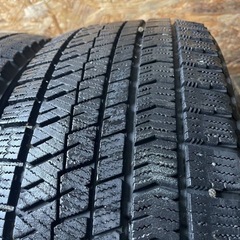 バリ山　BRIDGESTONE ブリヂストン　ブリジストン　VRX2 235/45R18 スタッドレス タイヤ　2019年製　3本　18インチ