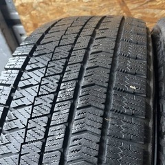 バリ山　BRIDGESTONE ブリヂストン　ブリジストン　VRX2 235/45R18 スタッドレス タイヤ　2019年製　3本　18インチ