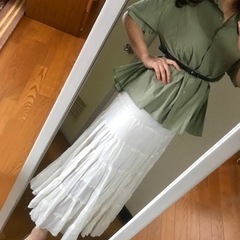 新品 ZARA オリーブ ブラウス M