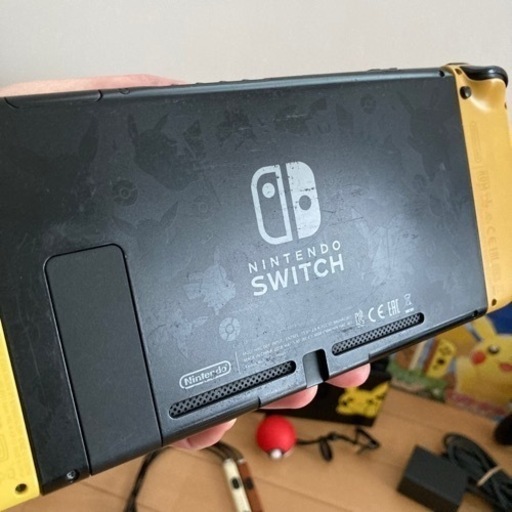 値下げ！Nintendo Switch レッツゴーピカチューセット　動作確認済み　フルセット