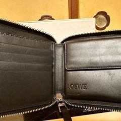 財布　ロエベ