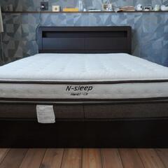 ニトリ　ダブルベッド　グラン　二層ポケットコイルマットレス付