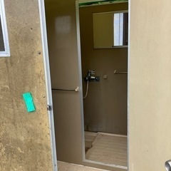 【決まりました】中古シャワールーム（プレハブ・コンテナ）