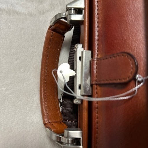 atelierCODEL ミニ ダレスバッグ 一流の職人の技術 セカンドバッグ 本