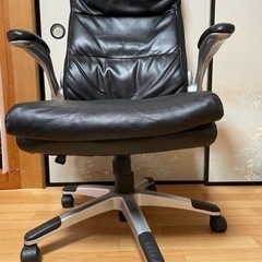 [無料]社長の椅子っぽい立派なチェア
