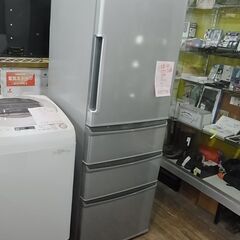 セール中につき、通常特価39,578円より5,000円引きの34,578円!　　AQUA　アクア　ノンフロン冷凍冷蔵庫　355L　AQR-361F　4ドア冷蔵庫　2017年製 セール中につき、通常特価39,578円より5,000円引きの34,578円! AQUA アクア