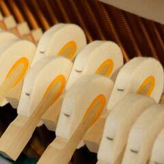 中古ピアノ ヤマハ MC10A (1992年製)