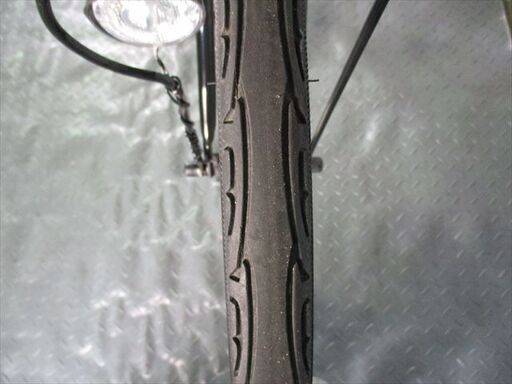 C696☆限定特価☆ 中古自転車 【26インチ 黒 シティ 6段 LEDオート