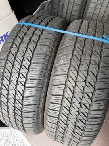 ハイラックスGR新車外しタイヤ！265/60r18！