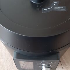 電気圧力鍋４L　アイリスオーヤマ　PMPC-MA4