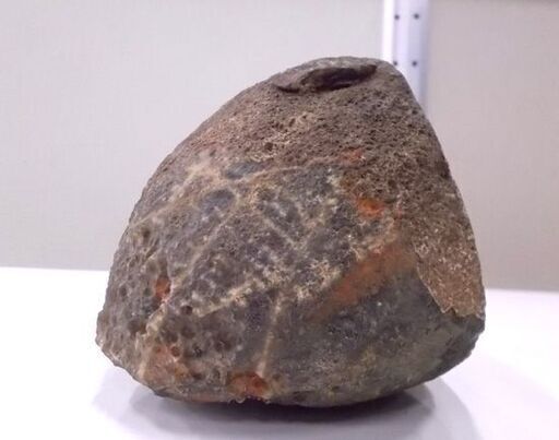 トレジャーメノウ 約2.0kg 幅13cm 原石 アゲート パワーストーン 風水 開運 札幌市東区 新道東店 トレジャーメノウ 約2.0kg 幅13cm 原石 アゲート パワーストーン 風水