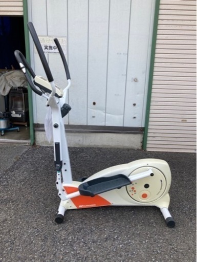 REMARK エリプティカル FE-860HP フィットネスバイク