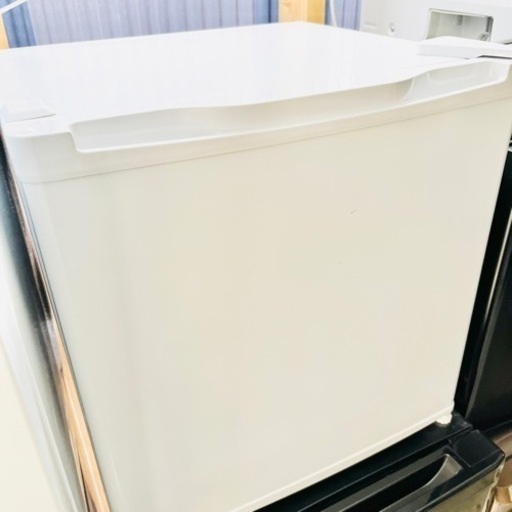 【売約済み】冷凍庫　フリーザー　コンパクト　1ドア　サイコロ　　JF032ML01WH 2021年製　マクスゼン　MAXZEN