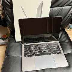 【ネット決済・配送可】MacBook Pro 2017 core...