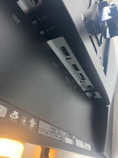 ゲーミングモニター　27インチ　VG279QM