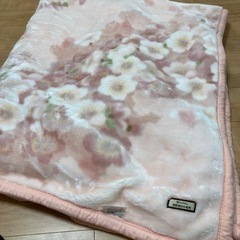京都西川のWサイズ毛布(未使用品)