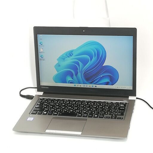 高速SSD 13.3型 軽量 薄型 ノートパソコン 東芝 R63/J 中古良品 第7世代Core i5 8GB 無線 Bluetooth Webカメラ Windows11 Office