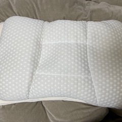 【引取限定】枕　高さ調整可能　ニトリ