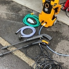 （取引中）RYOBI 高圧洗車機　
