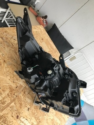 ノア 後期 ZRR80W 85W ZWR80 左 ヘッドライト LED ICHIKOH28-239 M刻印 