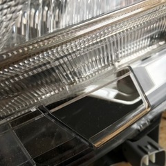 ノア 後期 ZRR80W 85W ZWR80 左 ヘッドライト LED ICHIKOH28-239 M刻印 81150-28J20 スモークメッキガーニッシュ付き 