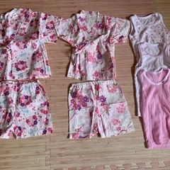 双子女の子夏服　サイズ90 〜100  バラ売り可