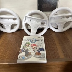 Wii マリオカートソフト＋ハンドル3つ