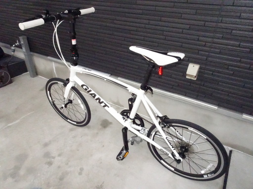 ミニベロ　クロスバイク　ロード　GIANT  IDIOM2 下鴨店GIANT IDIOM 2 赤く輝くミニベロ - 株式会社きゅうべえ｜京都