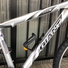 🔹マウンテンバイク🔹GIANT Rock3 前後タイヤ新品です✨