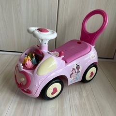 子供　おもちゃ　車　プリンセス