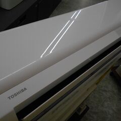 TOSHIBA　冷暖エアコン　2.2kw　6～8畳用　2019年製　RAS-F221APT