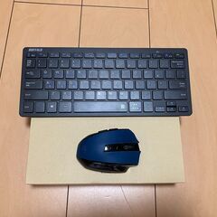 Bluetoothキーボードとワイヤレスマウスのセット
