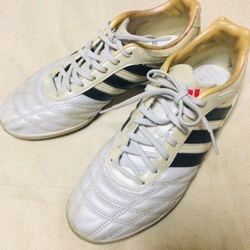 adidas PATHIQEＸ　アディダス　パティーク　サッカーシューズ　スパイク　ゴールド　ホワイト　ツートン　フットサル