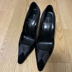 黒パンプス　美品　アキラオオサキ