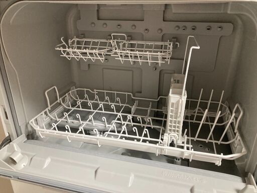 パナソニックの食器洗い乾燥機 NP-TSP1-W