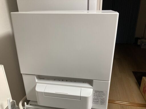 パナソニックの食器洗い乾燥機 NP-TSP1-W